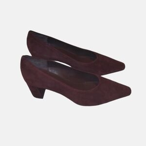 LIKE NEW VINCE SUEDE MAROON HEELS SIZE 7.5
